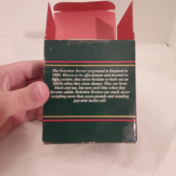 Carlton Cards Little Heirloom Treasures Yorkie Dog Christmas Tree Ornament - Picture 11 of 12